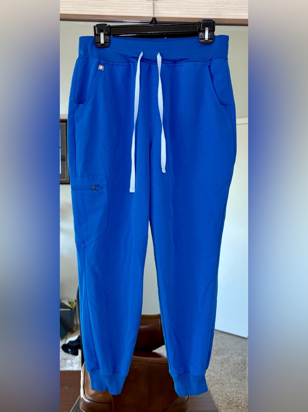 Figs Scrubs Jogger pants womens size M/P Medium Blue workwear Zip Pockets